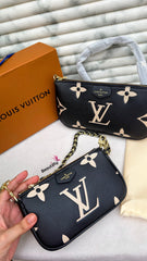 Louis Vuitton - Chain Bag