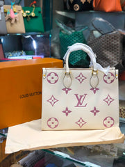 Louis Vuitton - Tote Bag