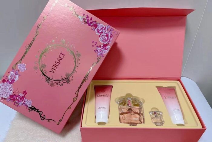 Versace giftset beautifly. Com. Pk