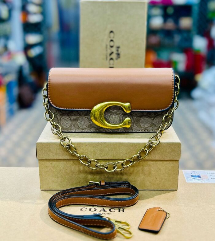Coach hand bag beautifly. Com. Pk 5