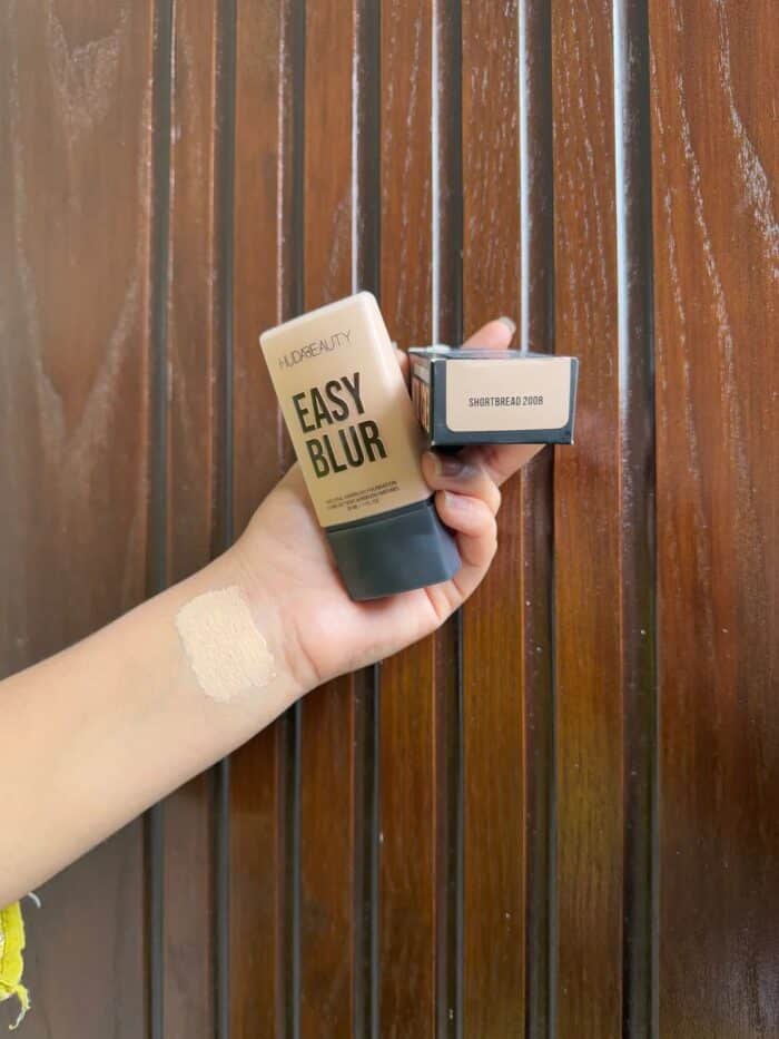Huda beauty easy blur foundation 30ml beautifly. Com. Pk 4