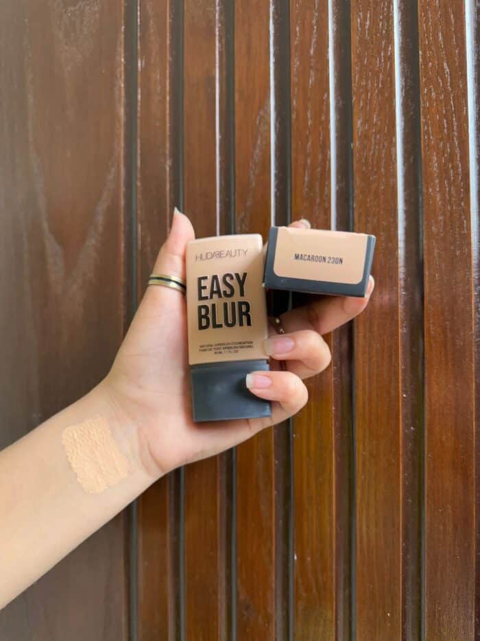 Huda beauty easy blur foundation 30ml beautifly. Com. Pk 7